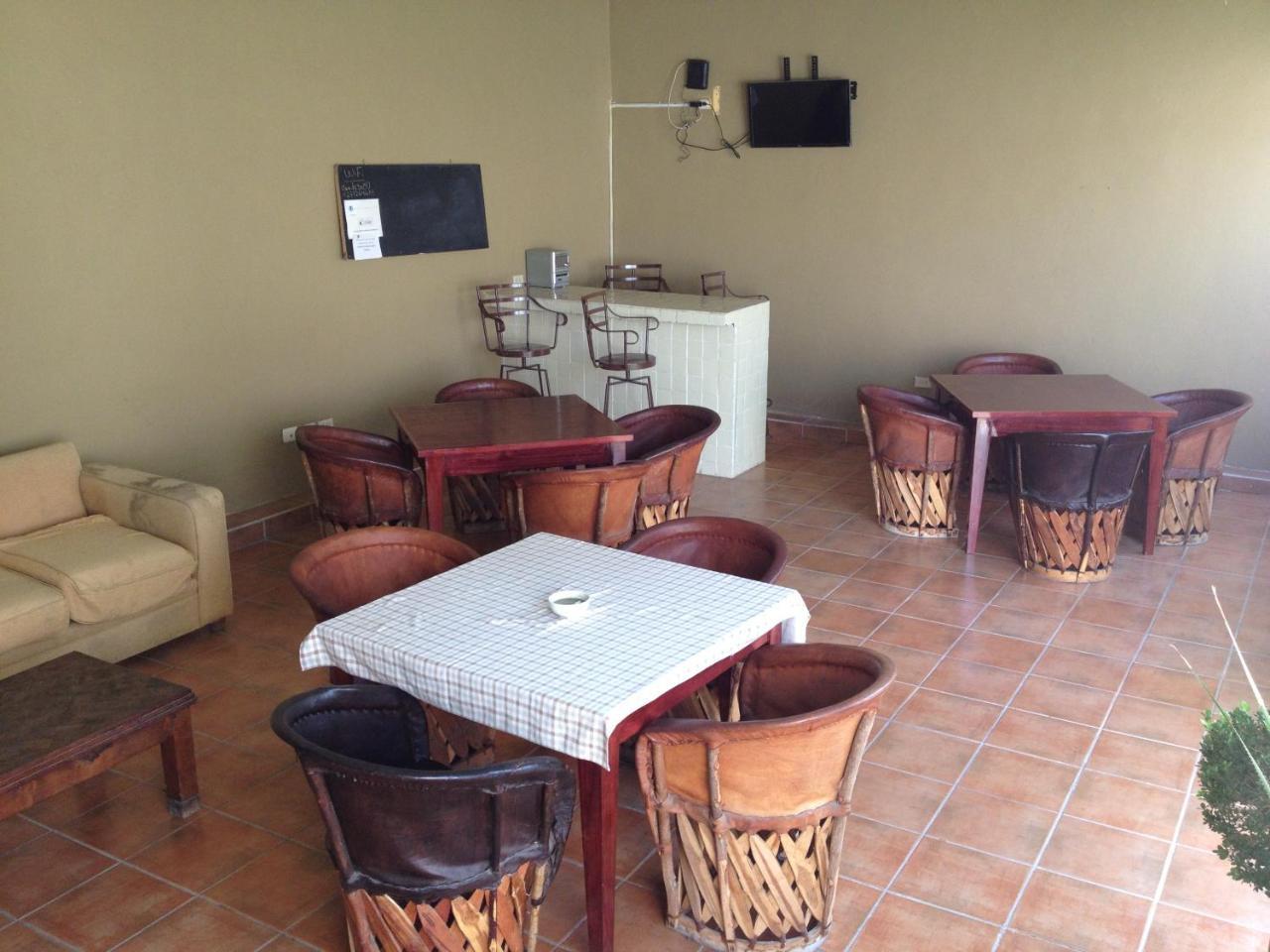 Hostel Inn Σαν Μιγκέλ ντε Αγιέντε Εξωτερικό φωτογραφία